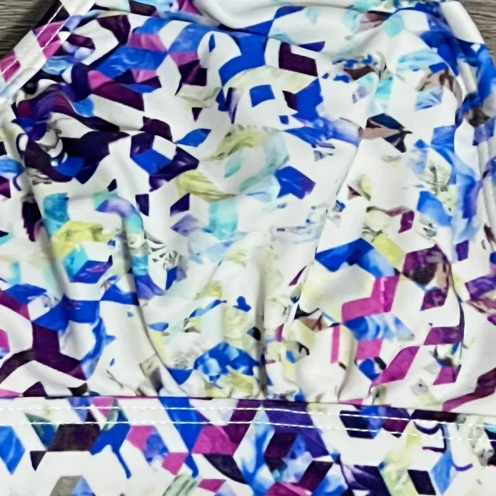 Athleta FINAL PRICE  Kaleidoscope Bikini Top - Image 2