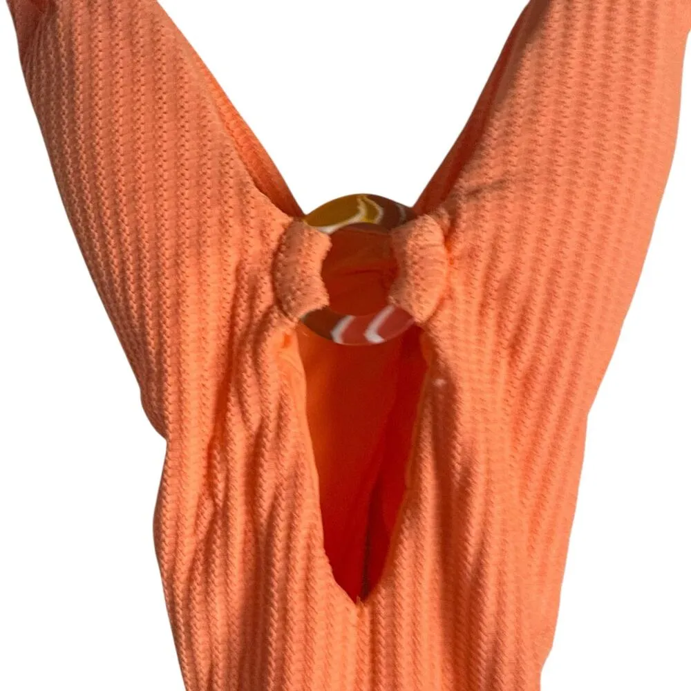 BECCA Line in The Sand Lainey Textured Rib Plunge One-Piece Swimsuit Nectar M - Image 6