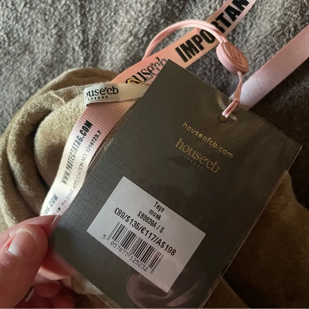 House of CB Taya Chenille Knit Turtleneck Mini Sweater Dress in Musk Tan Small - Image 3