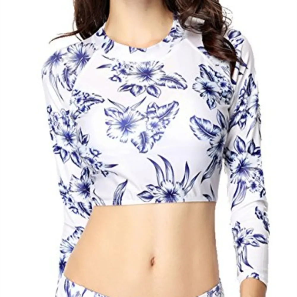 Swimsuit Top Rash Guard Floral Long Sleeve Crop Blue White Womens Size Medium - Image 4