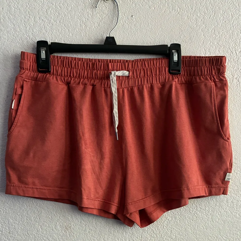 Vuori  Women's Dream Knit Performance Fabric Shorts - Image 3