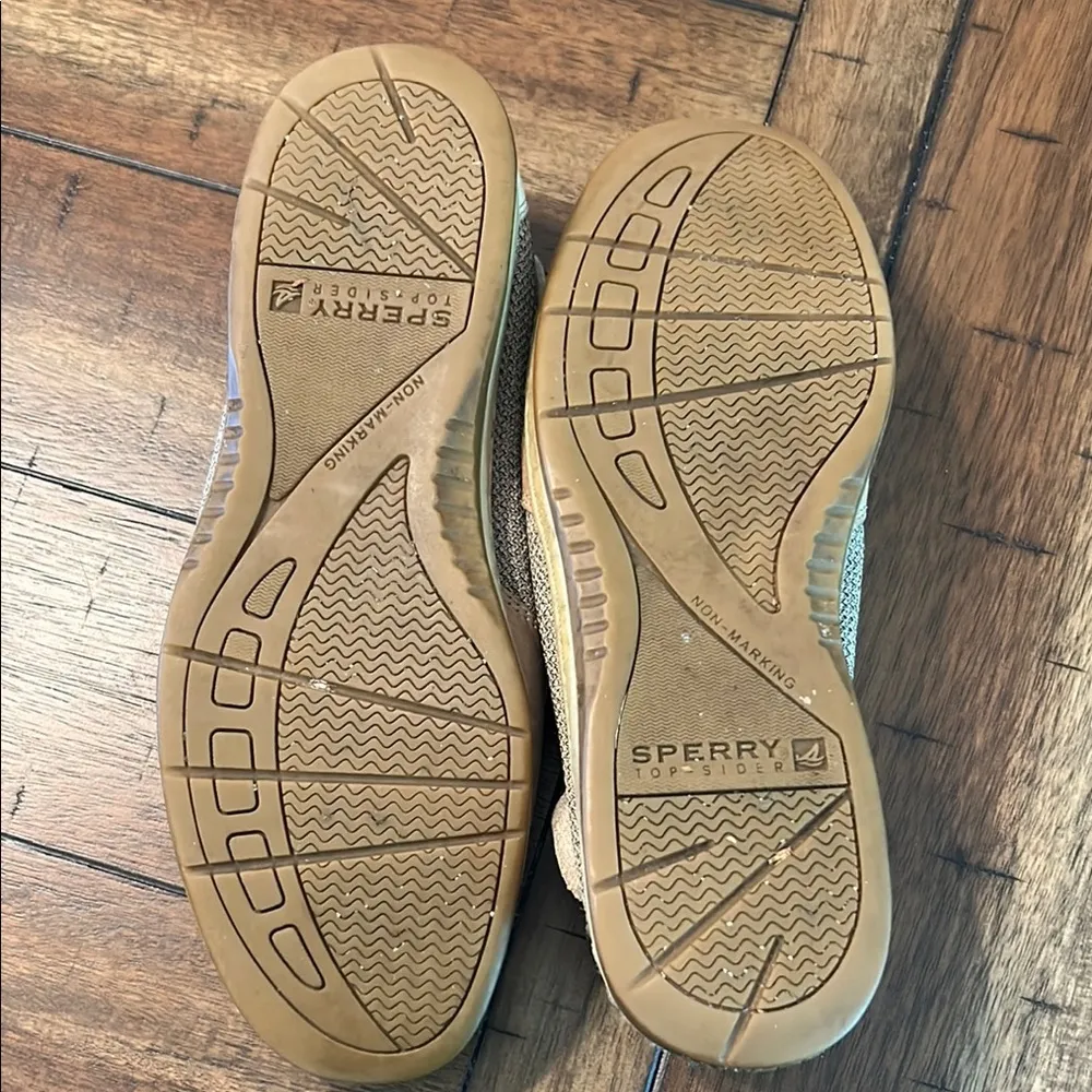 Sperry woman’s Tan Boat Shoes size 8 - Image 7