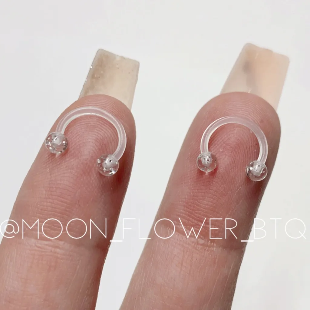 Clear Sparkly Acrylic Horseshoe Barbell Earrings White - Image 2