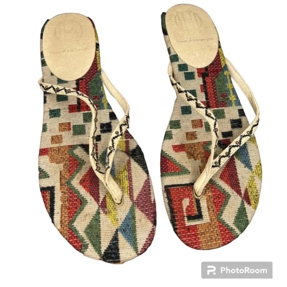 House of Harlow 1960 Boho Woven Tapestry Flip Flop Sandals 7 - Image 3