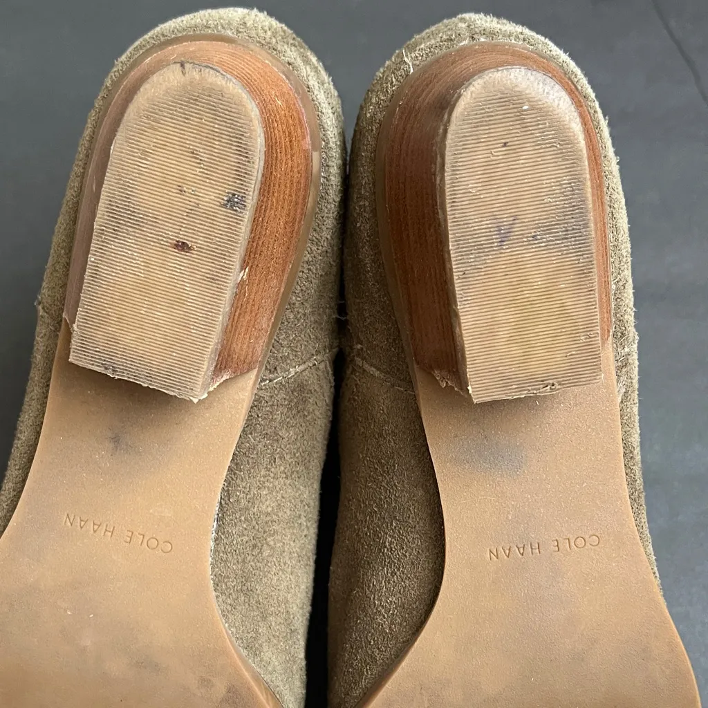 COLE HAAN HADLYN SUEDE
BOOTIE Women's Suede Ankle Boots - Green Suede - Image 7