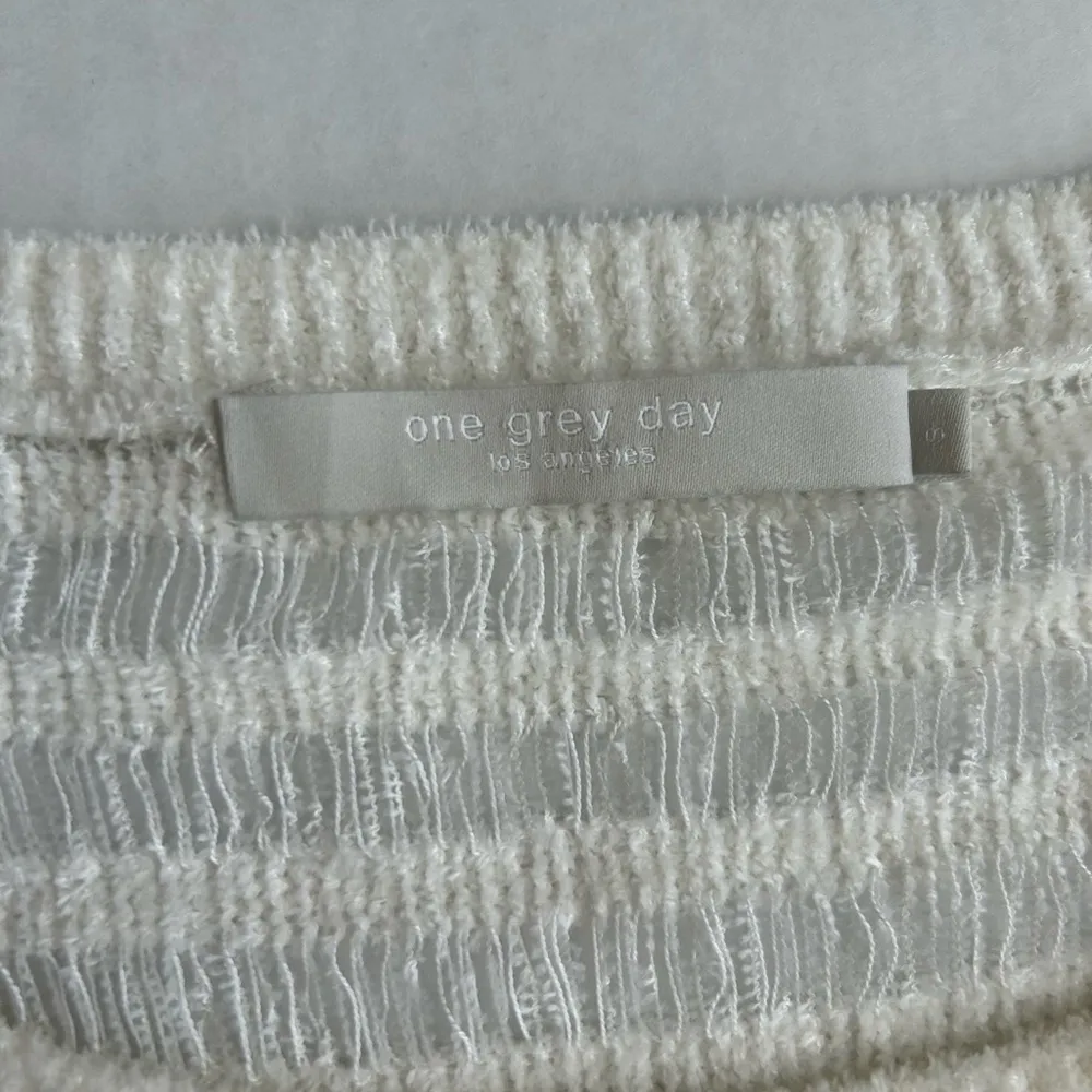 One Grey Day Revolve Top Women's Ivory Loose Knit Long Sleeve Sweater Small White - Image 6