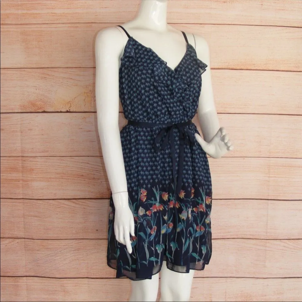 ✨LC BLUE FLORAL RUFFLE SURPLICE CHIFFON DRESS✨ - Image 5