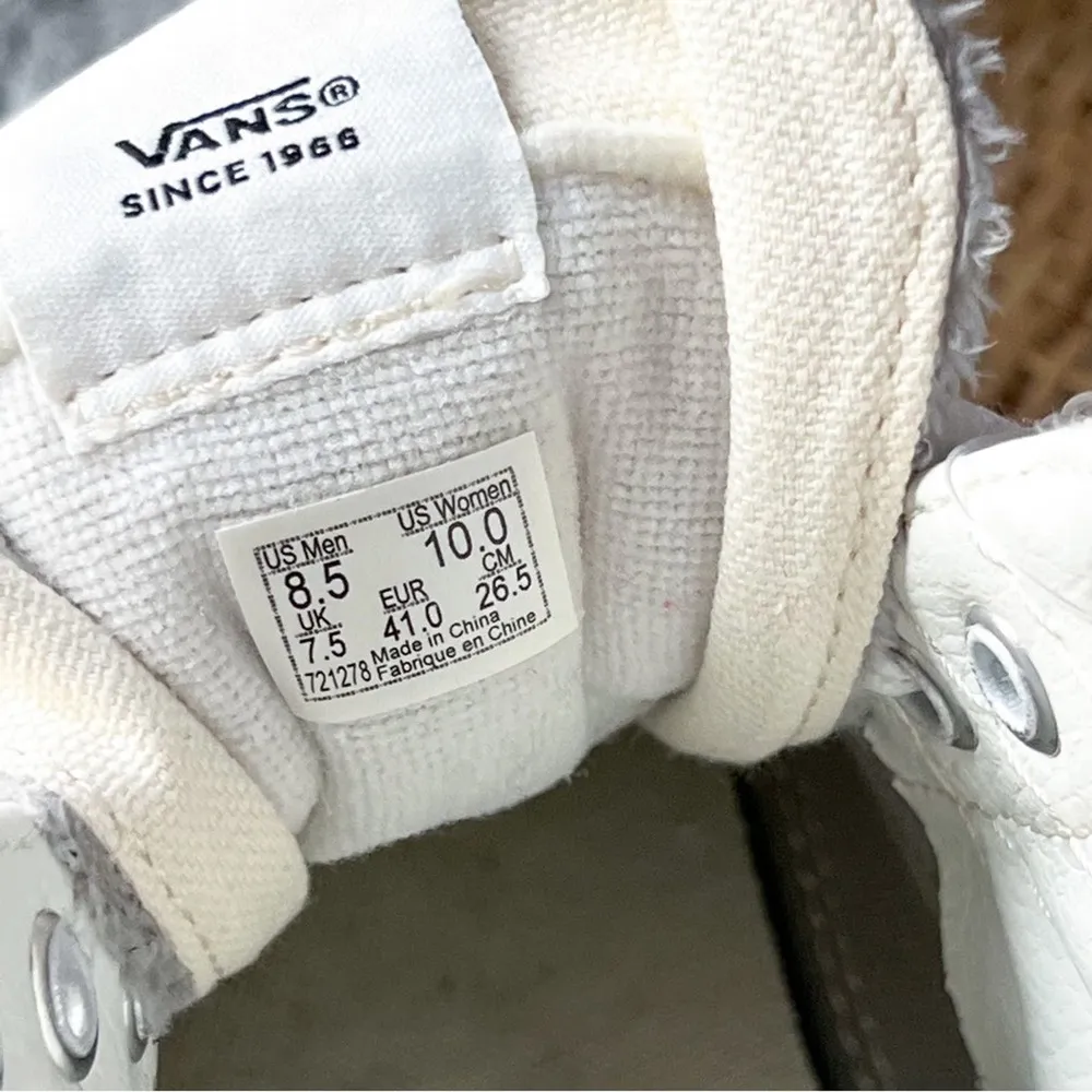 Vans U Sk8-Hi Faux Fur Drizzle Blanc-De-Blanc High Top Sneakers Women’s Size 10 - Image 8