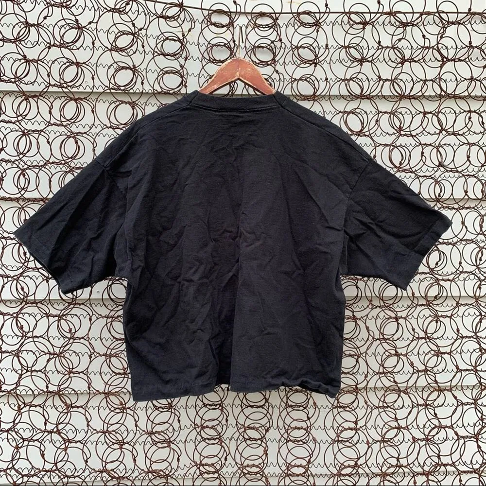 Vintage Disney Mickey and Company upside down Goofy black crop T-shirt 2X - Image 2