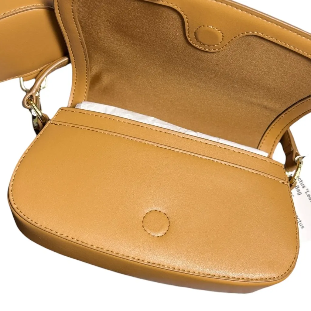 Lululemon Clean Lines Purse with Coin Pouch Brown Faux Leather NWT Limited Ed - Image 4