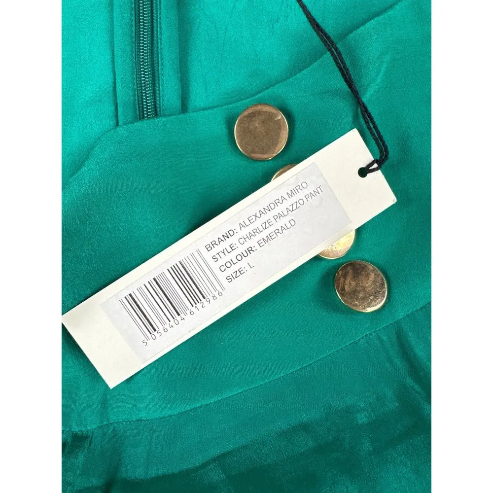 Alexandra Miro - Image 4