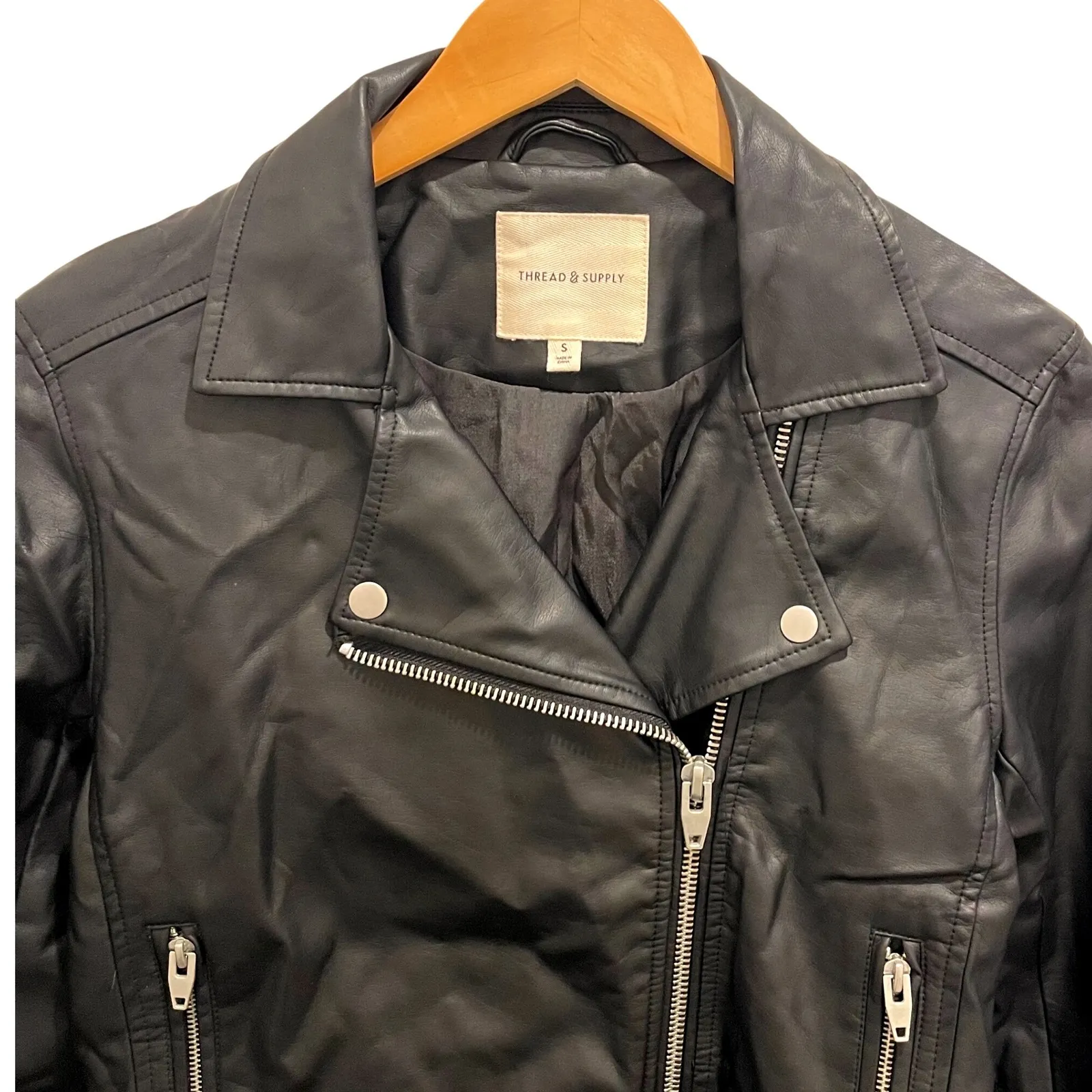 Thread & Supply Womens Black‎ Faux Leather Moto Motorcycle Biker Jacket Small S Black - Image 2