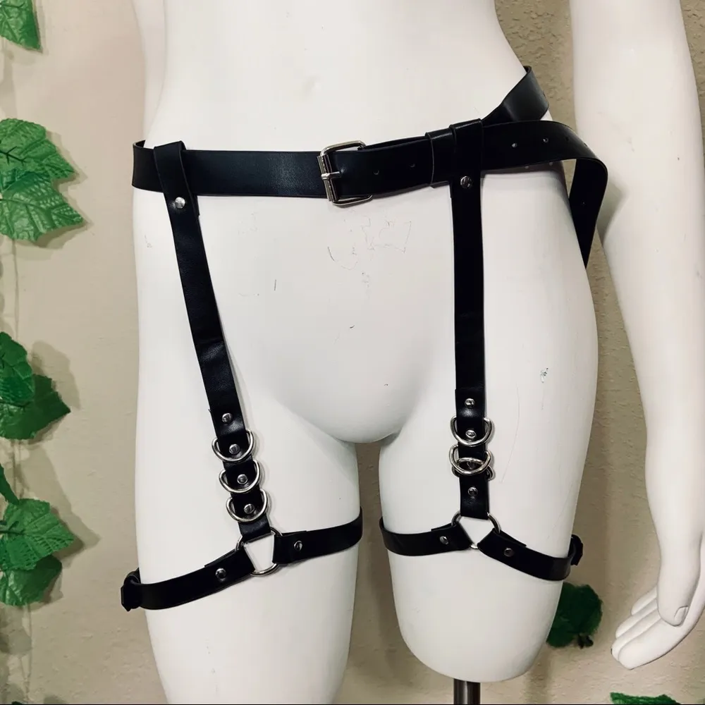 Black Belt Harness Garter O Ring New - Image 8