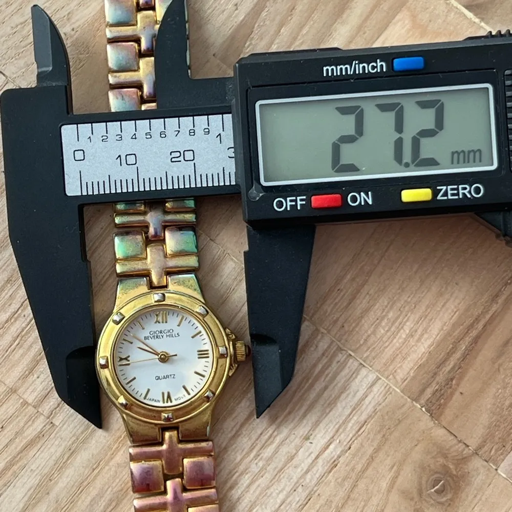 Giorgio Beverly Hills Ladies Watch Round White Dial Colorful Gold - Image 9