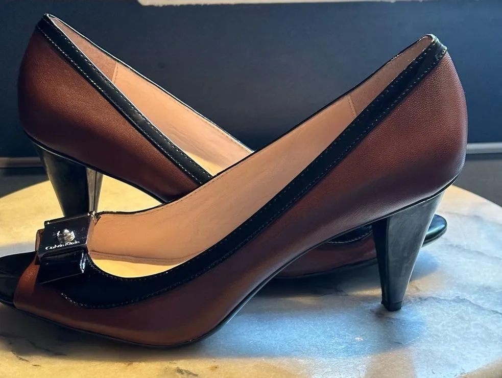 Calvin Klein Business Formal Brown & Black Shoe Metal Buckle Peep Toe SZ… - Image 3