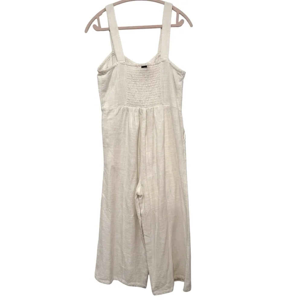 Billabong White Paint The Town Cropped Jumpsuit Sleeveless Smocked Size Large - Image 11