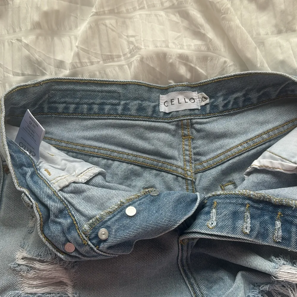 Used, denim shorts, bought from boutique near me, brand “cello” - Image 4