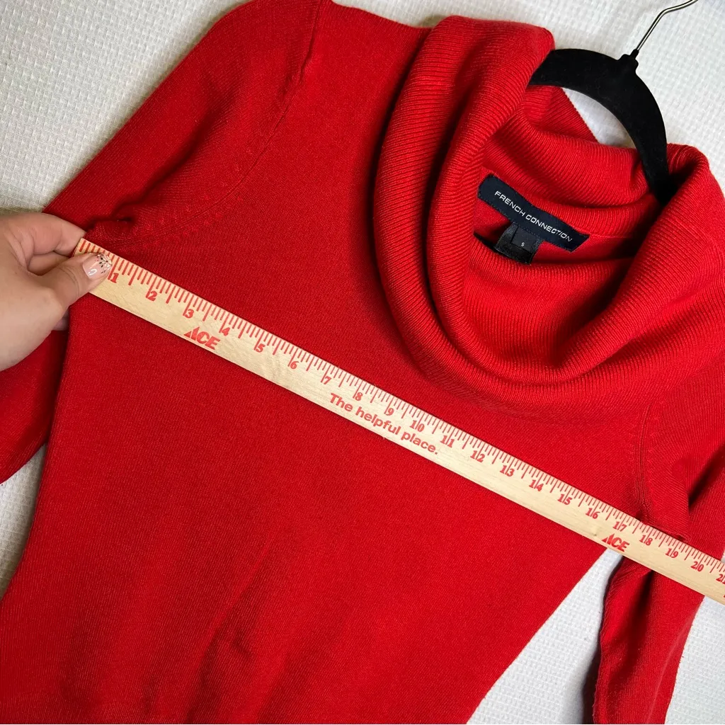 French Connection‎ | Small Red Turtleneck Sweater with 3/4 Sleeves - Image 5