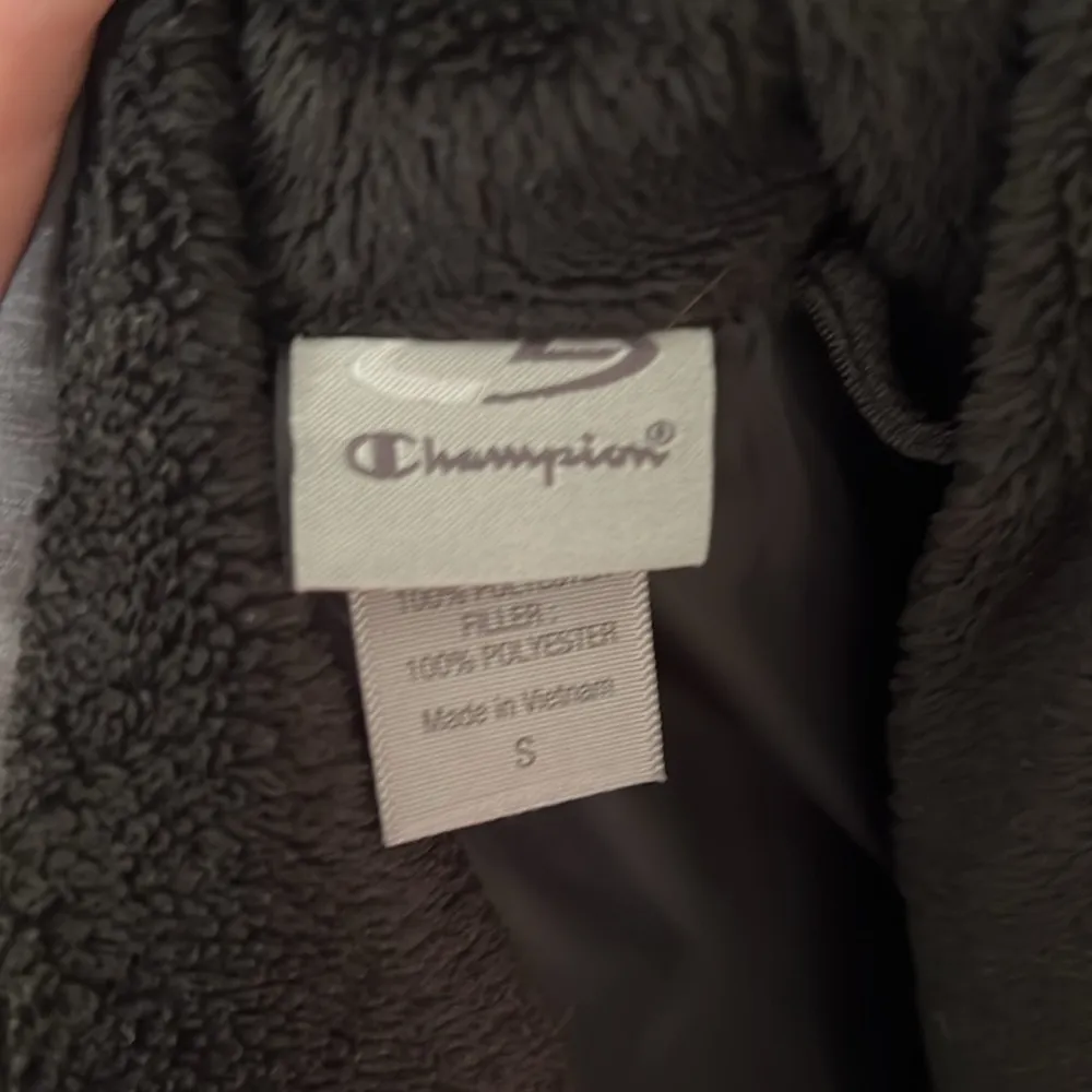 Champion Puffer Vest - Image 3