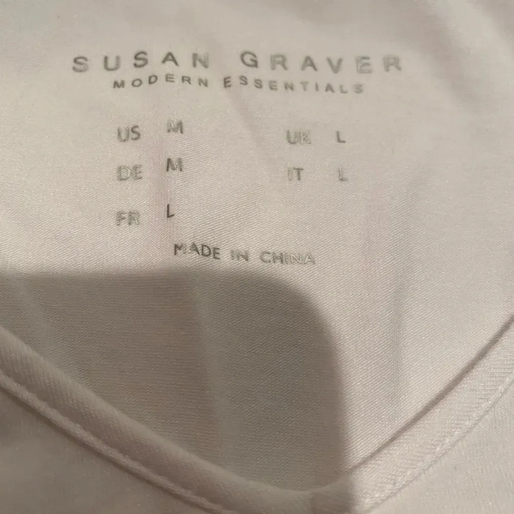Susan Graver modern‎ essentials tank top size medium - Image 6