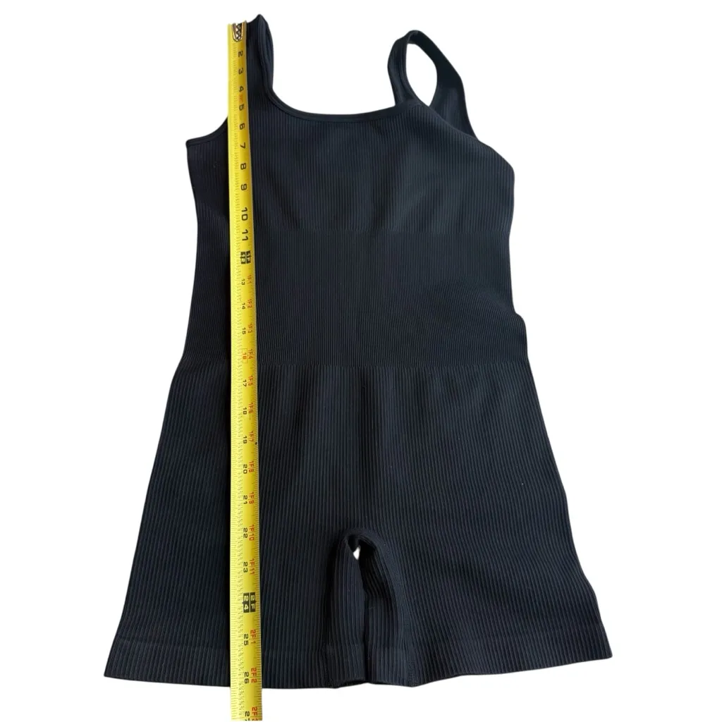 OQQ Size M Square Neck Athletic Romper‎ Black Ribbed Sporty Closet Staple Basic Size M - Image 8