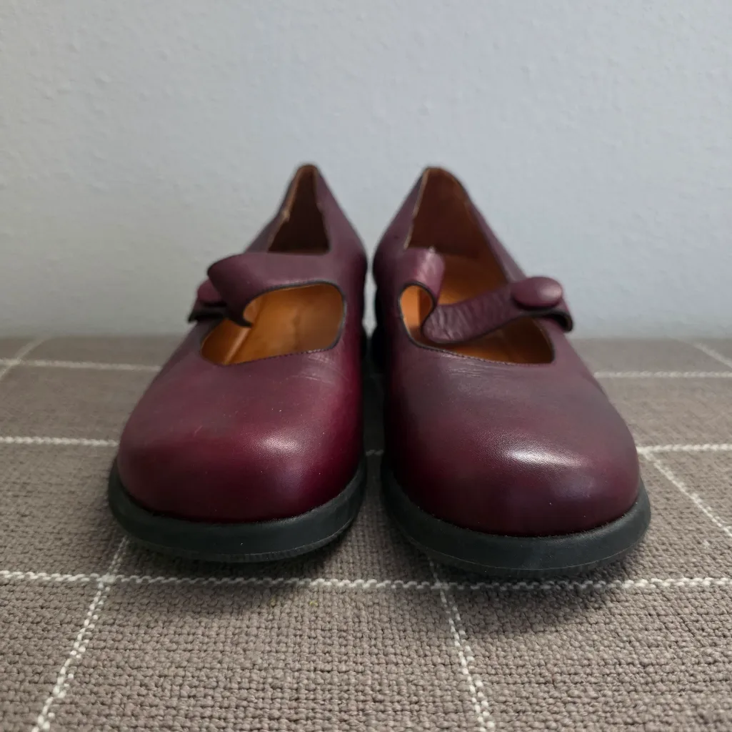Murtosa Mary Jane Clogs Red Size 8 - Image 3
