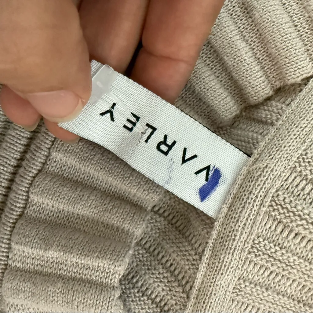 Varley  pull over sweater - Image 9