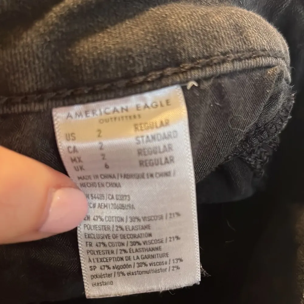 America Eagle Next Level Stretch Black Distressed Jeans Size 2 - Image 12