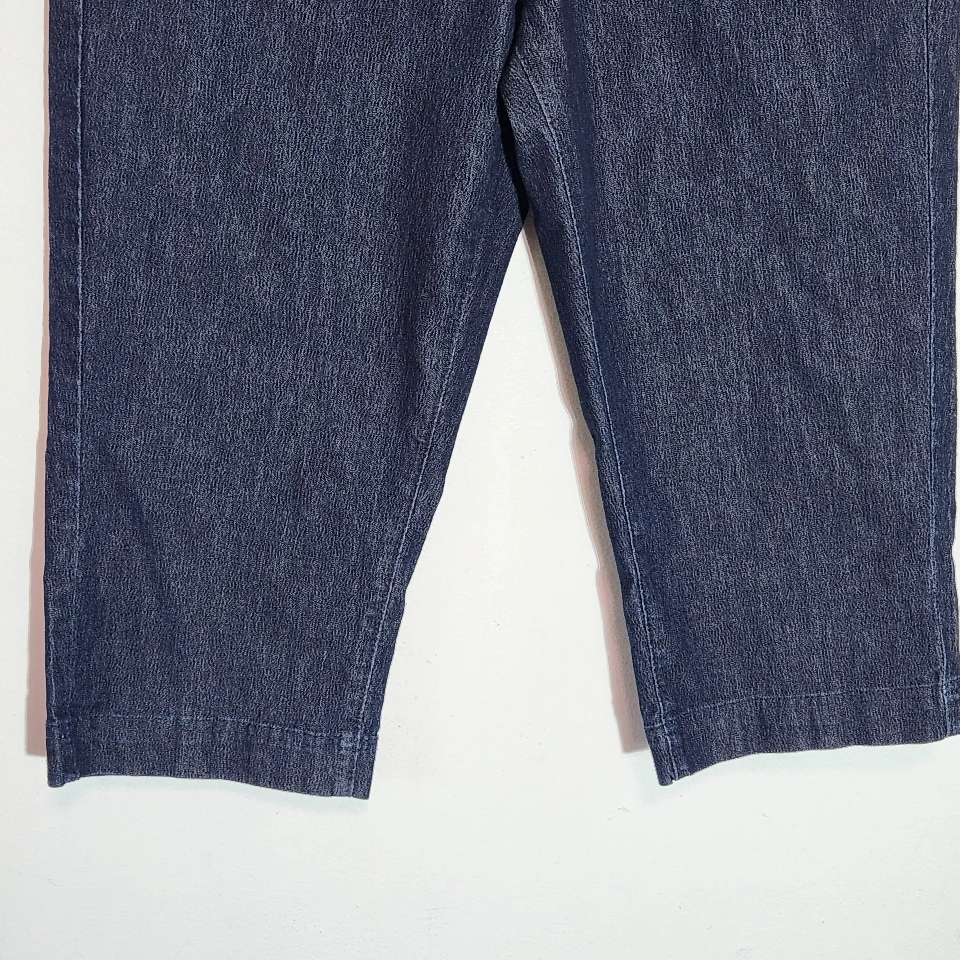 Riders by Lee Dark Wash Cropped Jeans Size Medium 8 Dark Wash Capri Jeans - Image 3