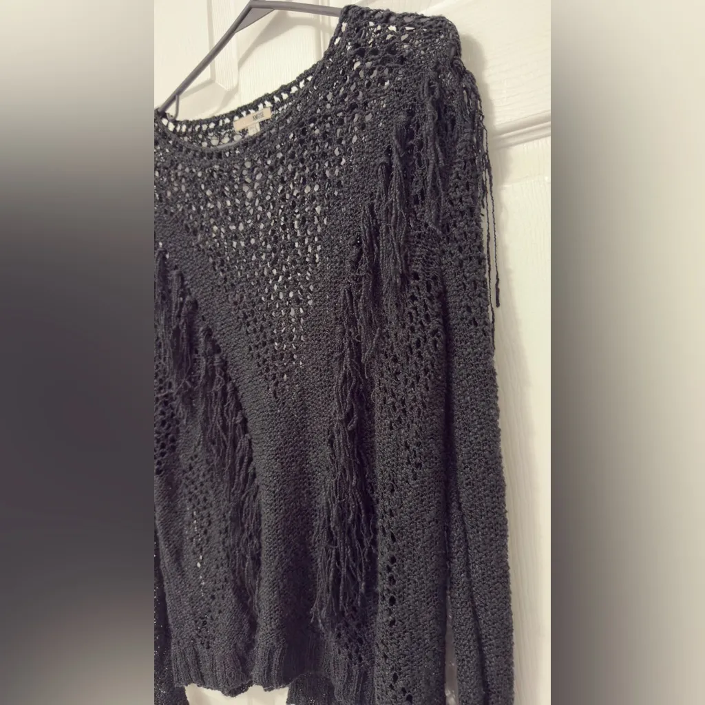 Amuse Society Black Open-Knit V-Neck Sweater - Image 4