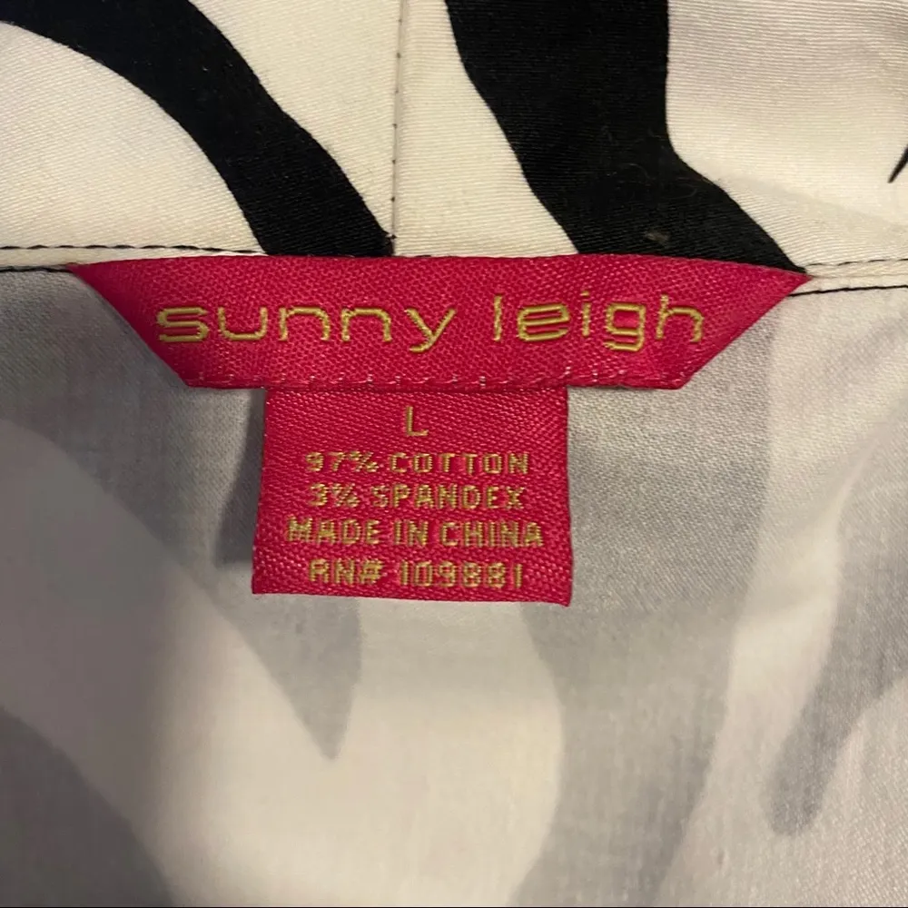 Sunny Leigh || Zebra print blazer - Image 3