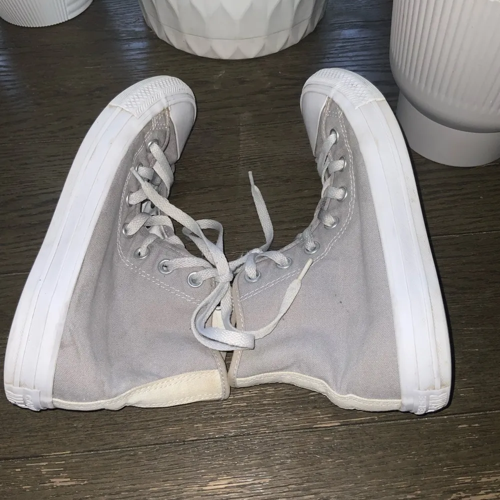 Converse Unisex Chuck Taylor Gray High-Top Sneakers Size Women’s 8 Men’s 6 - Image 8