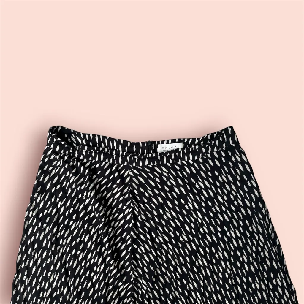 Velvet by Graham & Spencer Painted Dots Midi Skirt with side Slits size L Black Size L - Image 3