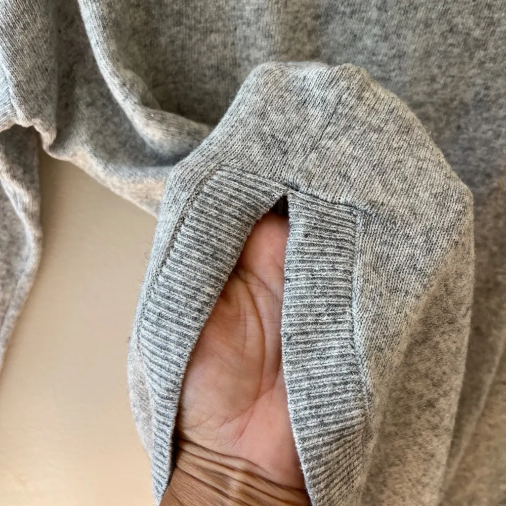 Treasure n Bond Sz L Gray Drapey Turtleneck Sweater Pullover Stretch Tunic - Image 8