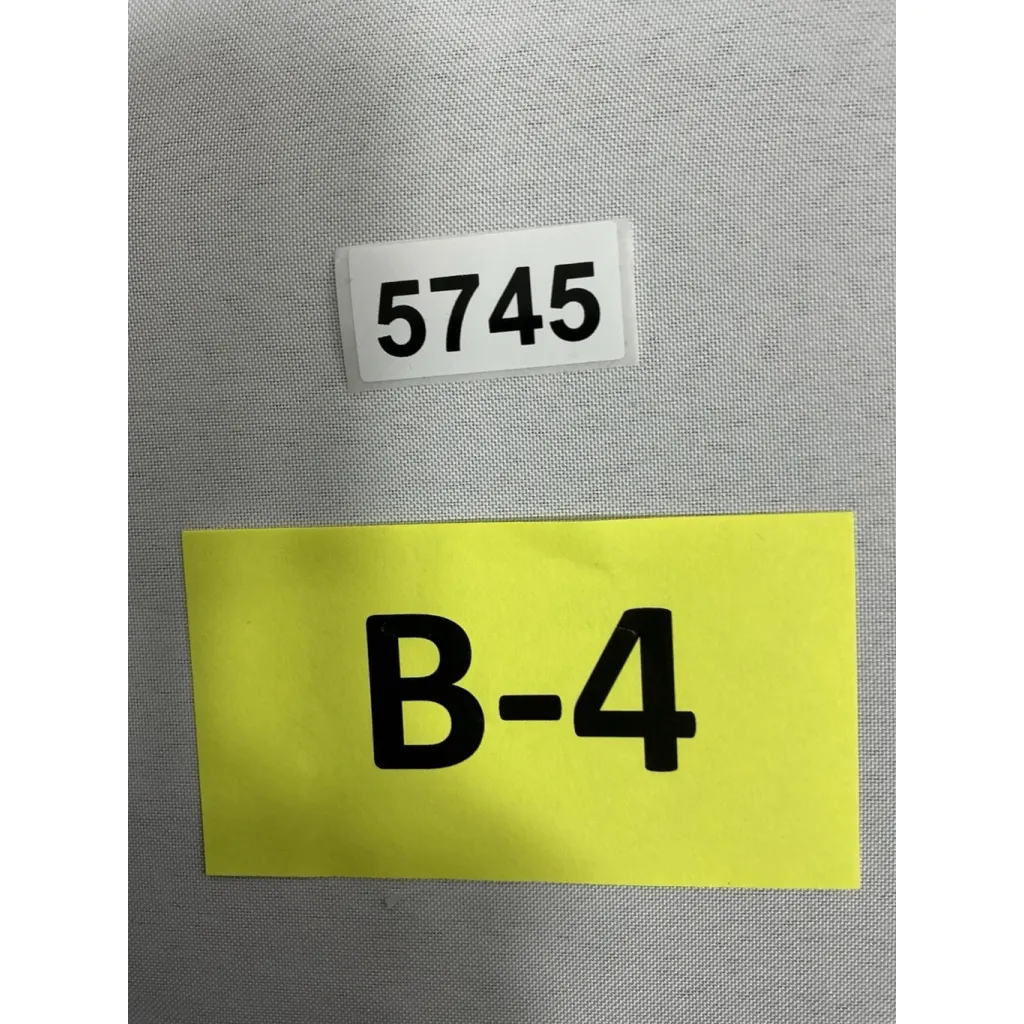 Womans Gloria Vanderbilt Amanda Blue Jeans 18 W S - Image 9