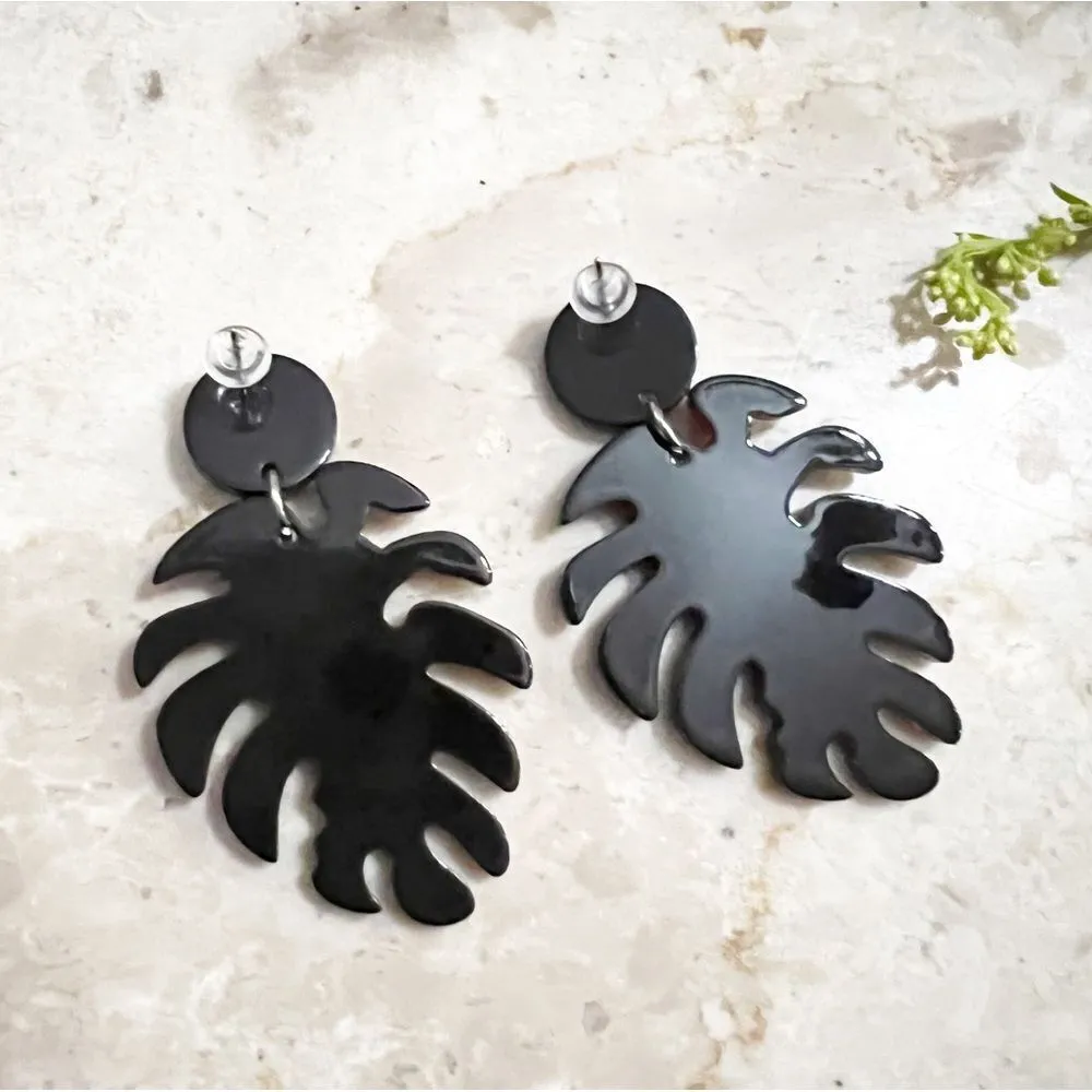 Ruby Monstera Leaf Resin Earrings Red - Image 4