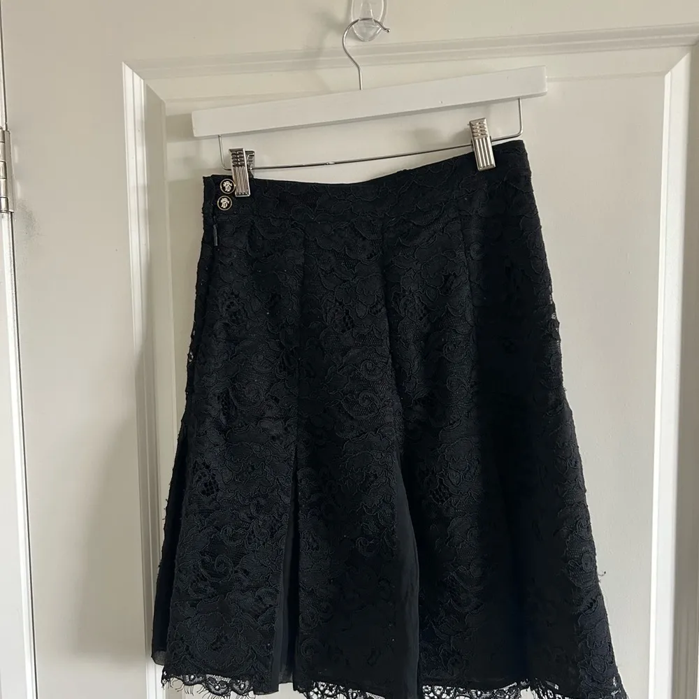 Tory Burch Black Lace Skirt Size 0 - Image 2