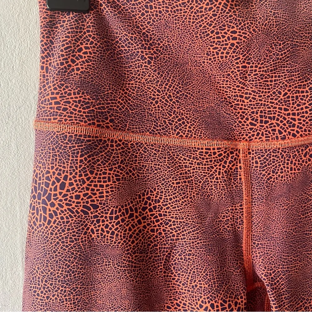 Lululemon Crackle Glaze Vintage Orange Larkspur Wunder Train HR Tight 25” Size 6 - Image 2