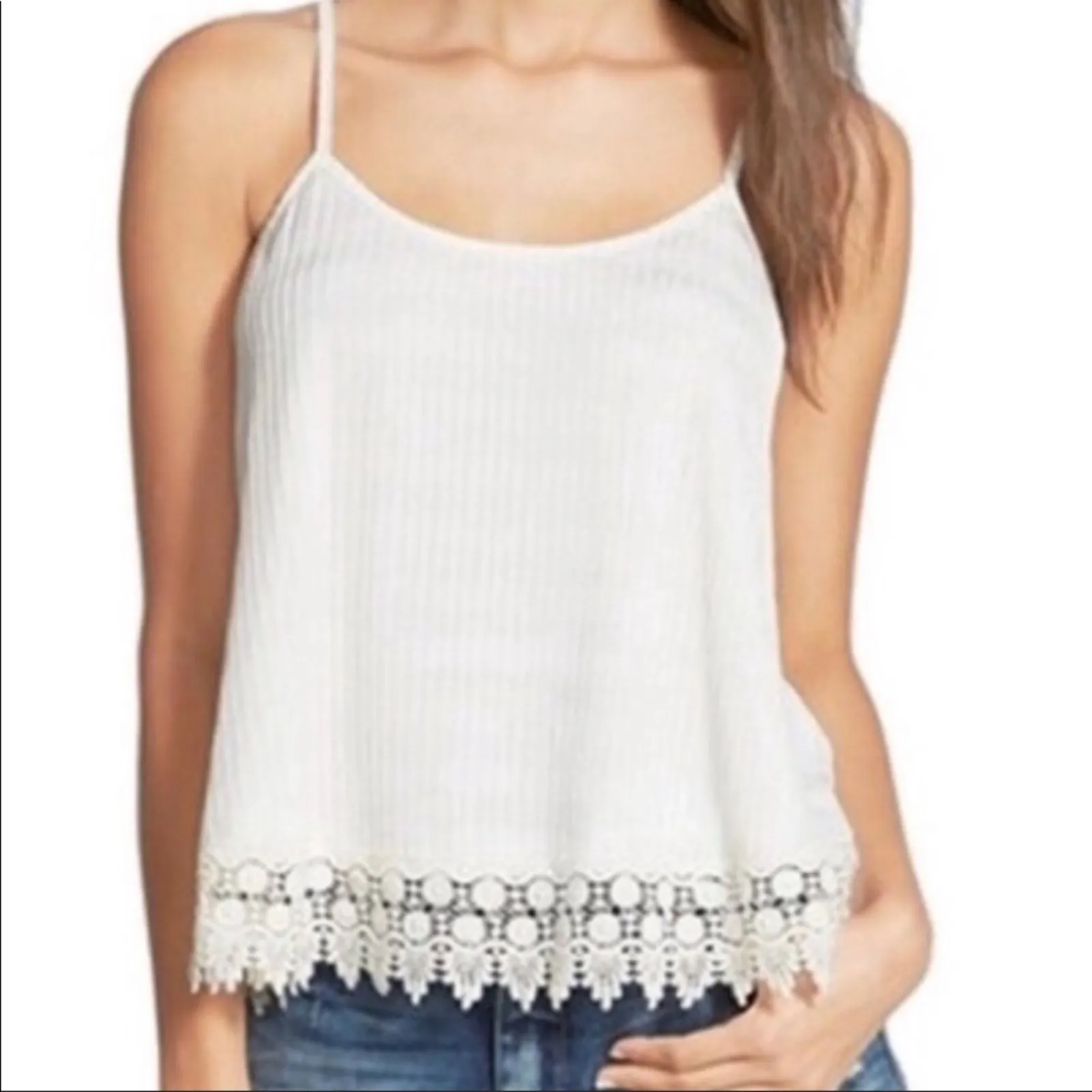 9.3 Eline Top Crochet by Line And Dot White - Image 2