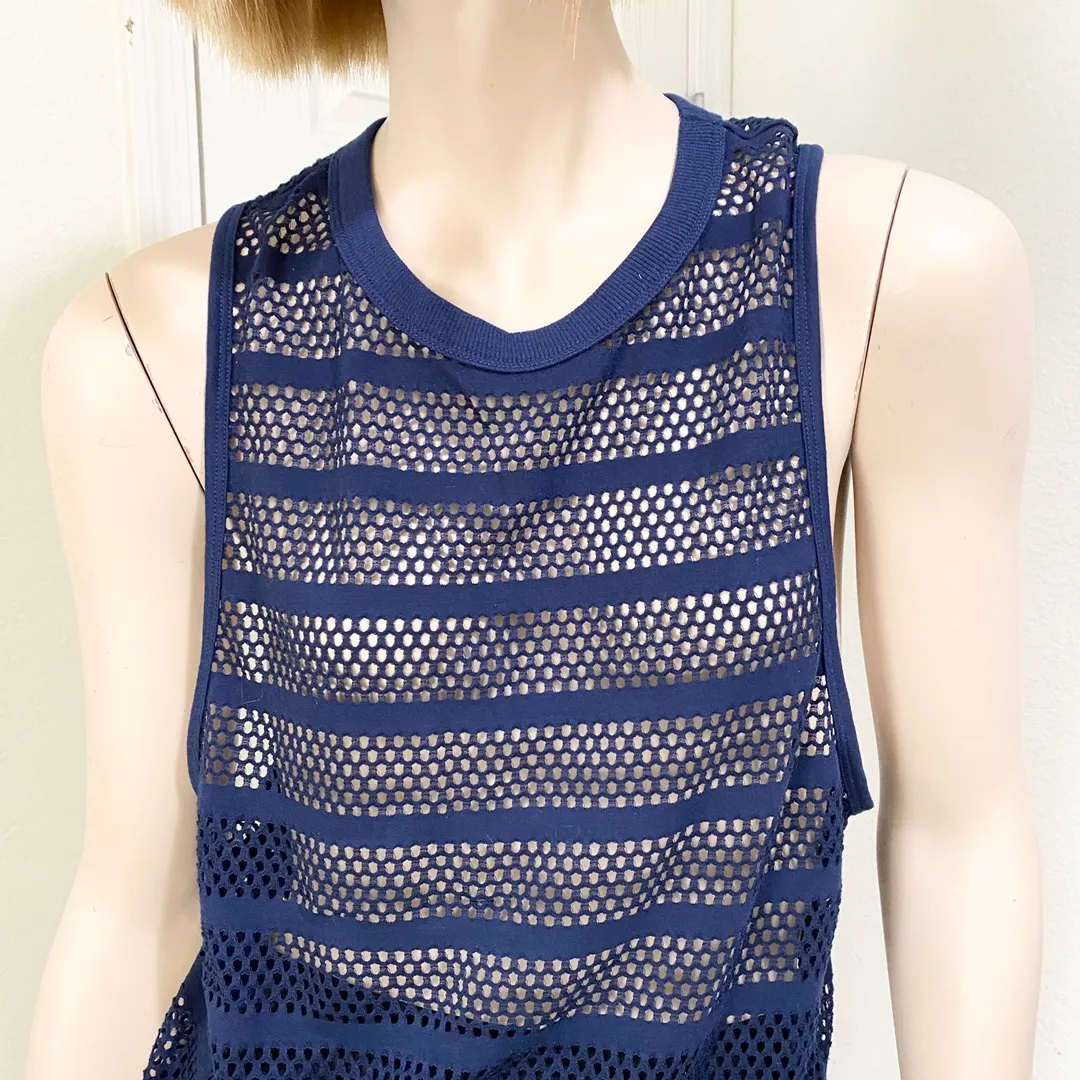 Lorna Jane Navy Mesh Muscle Tank  - Image 5