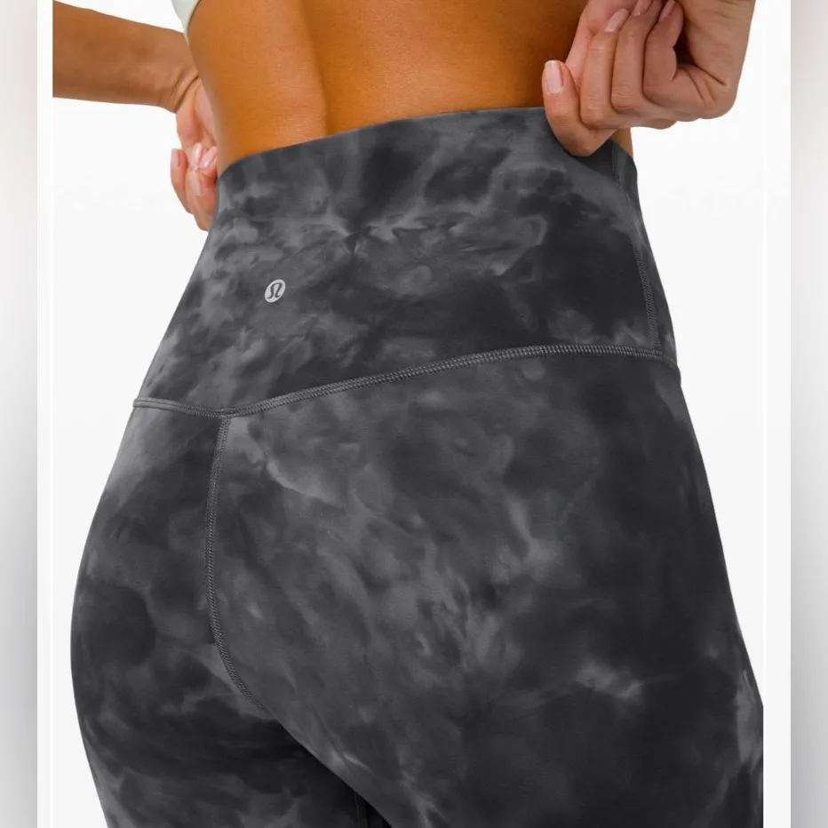 Lululemon Align Shorts Diamond Dye Pitch Grey Graphic Grey Size 0 - Image 3