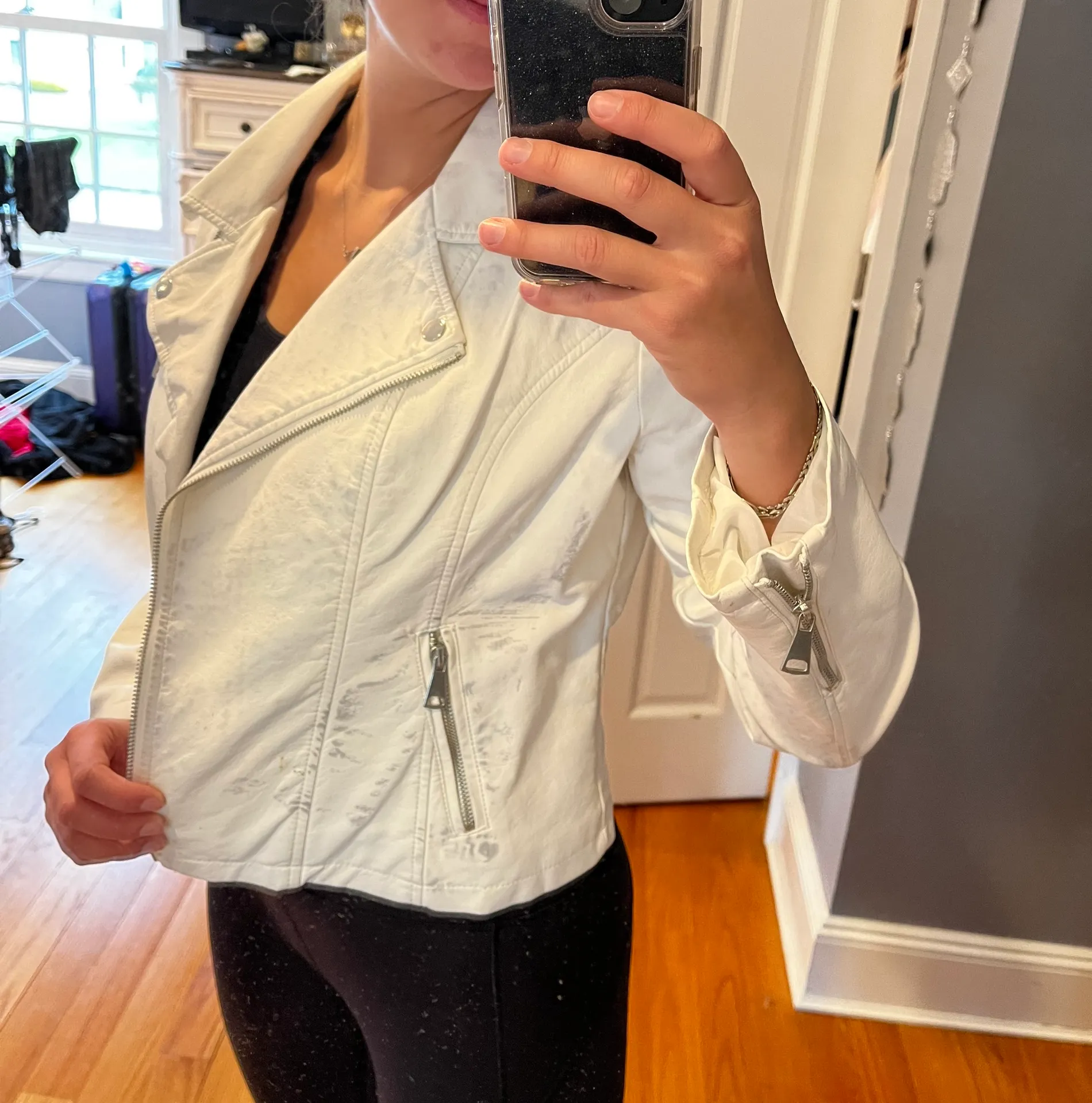 Urban Retro WHITE FAUX LEATHER FLORAL SLEEVE JACKET - Image 4