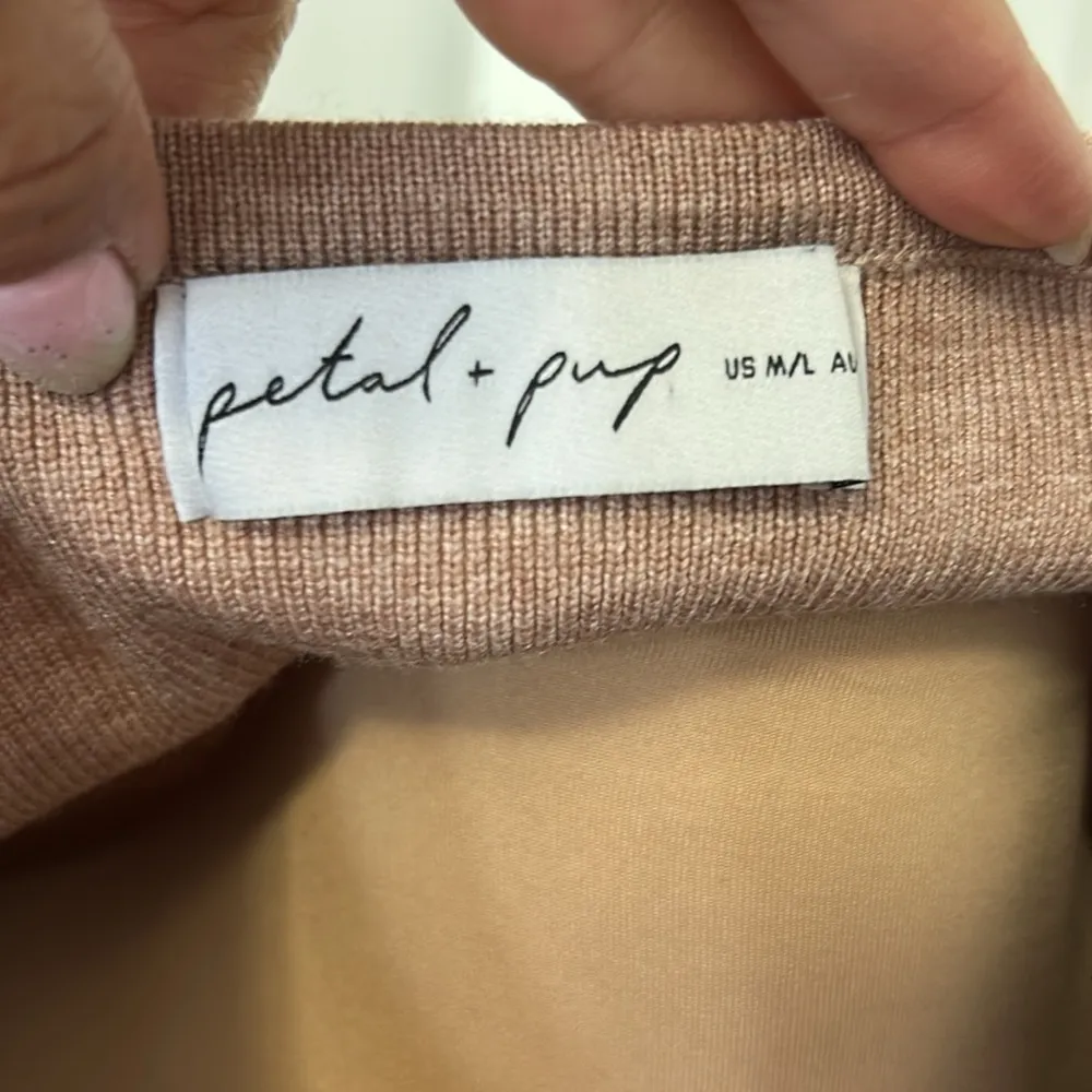 Petal + Pup Ayers Long Sleeve Ribbed Crewneck Crop Sweater Blush - Image 8