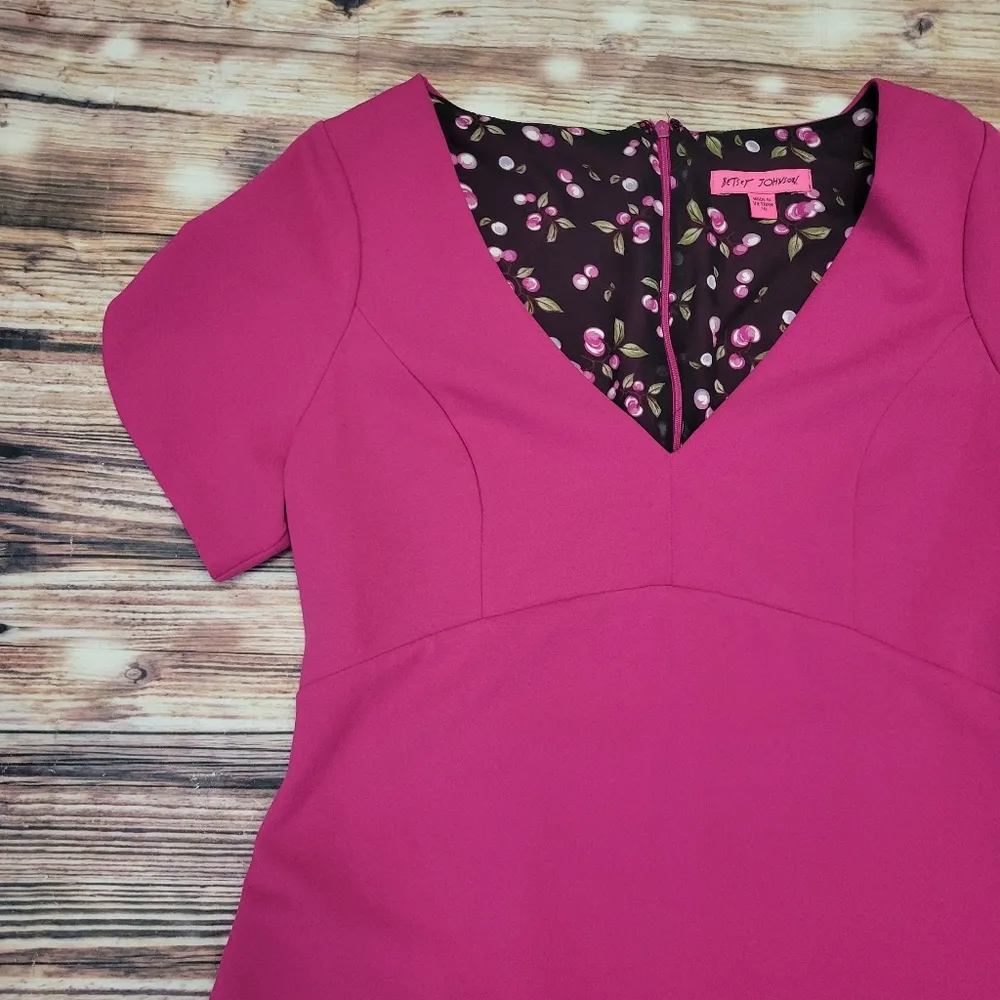 Betsey Johnson Short Sleeve Stretch Crepe Dress with Cherry Lining Pink … - Image 5