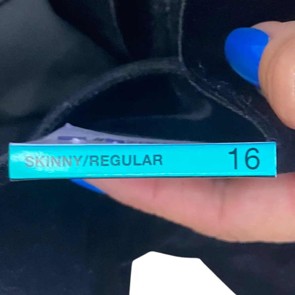 INC Black Skinny leg mid rise velvet pull on legging Pants NEW Size 16 - Image 7