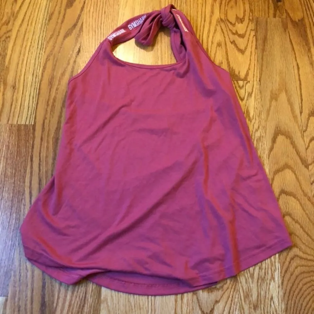 Gymshark  ark halter top size medium - Image 3