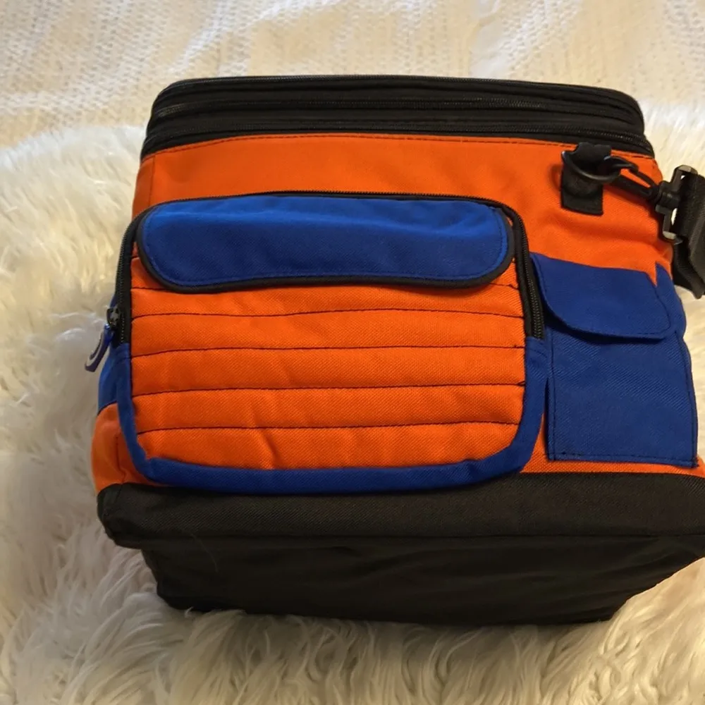 THERMOS Lunch Bag pretty big orange and Blue color BNWOT long 13” wide 12” - Image 5