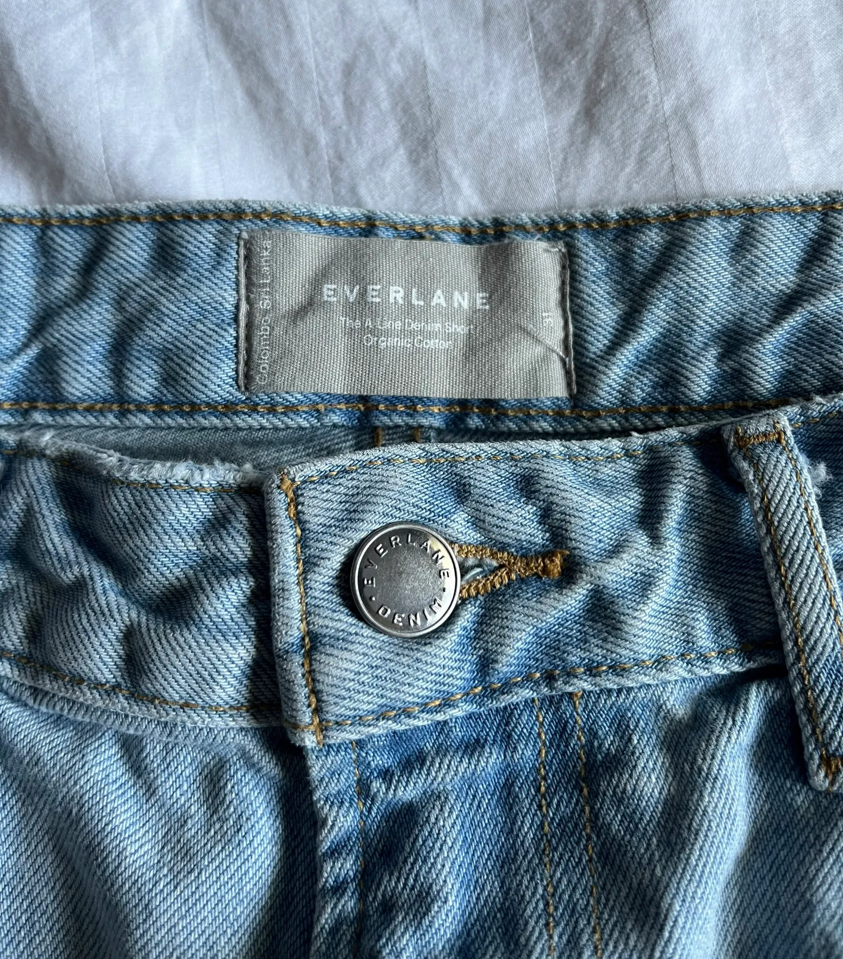 The A-Line Denim Shorts Organic Cotton Size 31 - Image 4