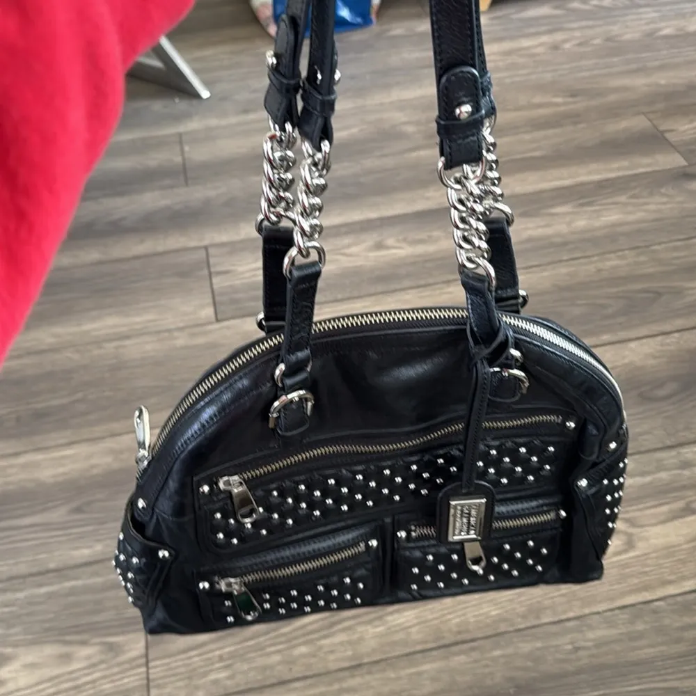 black leather studded silver  BADGLEY MISCHKA American Glamour  shoulder bag - Image 2