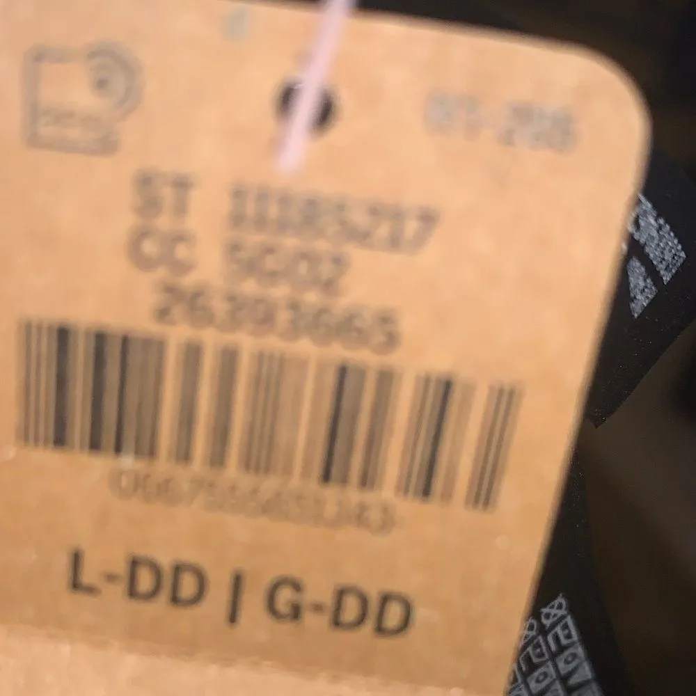 VS Pink logo sports bra - Image 2